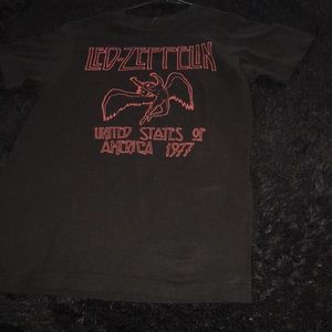 Led Zeppelin size small t shirt